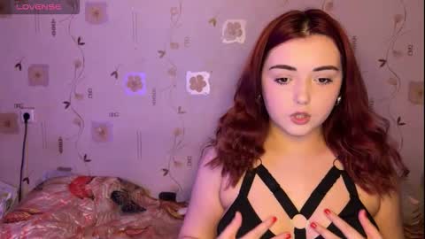 Snapshot of bella_and_alice chatting on February 9, 2026, 5:39 pm bella_and_alice online show from February 9, 2026, 5:39 pm