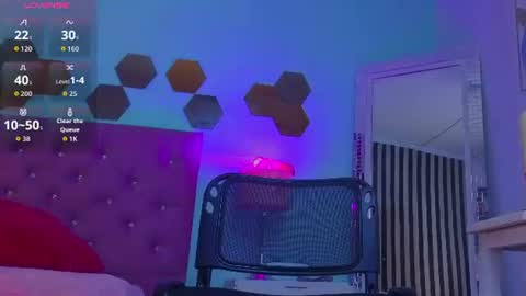 Snapshot of bella_bellrose chatting on July 10, 2026, 4:28 am Bella bellrose online show from July 10, 2026, 4:28 am