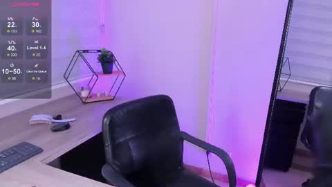 Bella Corbin   online show from June 17, 2026, 7:48 pm