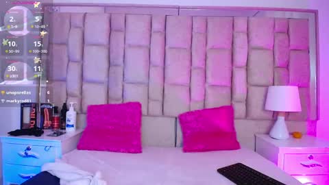 Snapshot of bella_haimi chatting on May 16, 2026, 4:20 am bella online show from May 16, 2026, 4:20 am