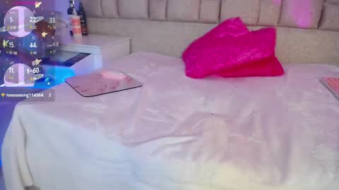 Snapshot of bella_haimi chatting on May 24, 2026, 3:55 am bella online show from May 24, 2026, 3:55 am