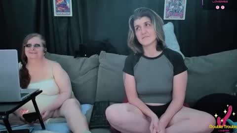 Snapshot of bella_james_1988 chatting on February 18, 2026, 8:38 pm Bella James online show from February 18, 2026, 8:38 pm