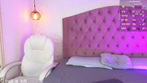 Bella online show from November 11, 2025, 4:12 am