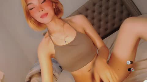 Bella online show from January 30, 2025, 8:10 pm