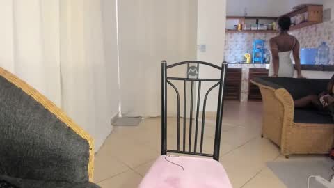 Bella sweetpea online show from March 5, 2025, 6:01 am