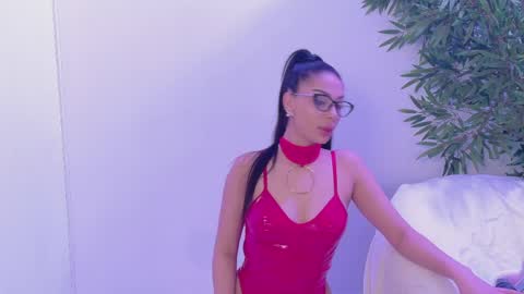 Bella online show from February 23, 2026, 9:56 pm