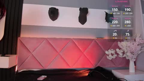 Bella online show from December 22, 2025, 12:24 pm