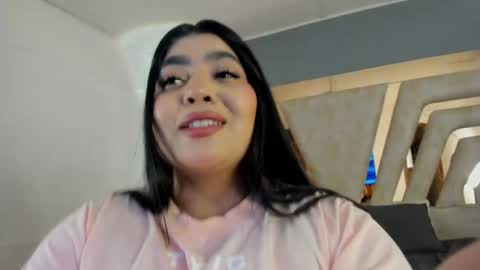 bellaboobs_ online show from April 16, 2026, 8:42 pm