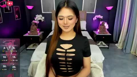 Snapshot of bellabrown_19xxx chatting on June 11, 2026, 3:21 pm Bella online show from June 11, 2026, 3:21 pm