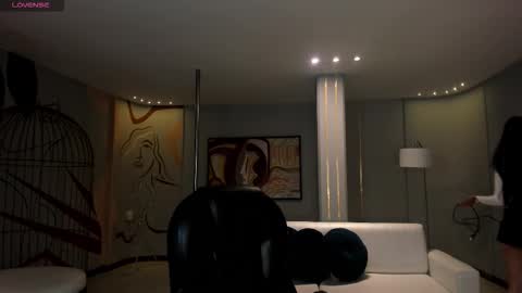  Bella C  online show from February 18, 2026, 12:12 pm