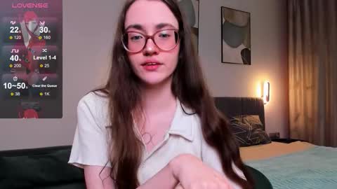 BellaCatLovesMeat online show from October 1, 2025, 6:36 pm