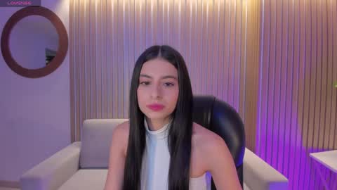 Bella online show from May 14, 2026, 4:08 am