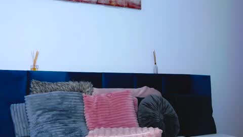 Snapshot of belladoyle chatting on February 20, 2025, 5:40 pm belladoyle online show from February 20, 2025, 5:40 pm