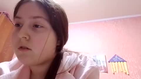 Charming Hamster  online show from November 19, 2025, 12:38 pm