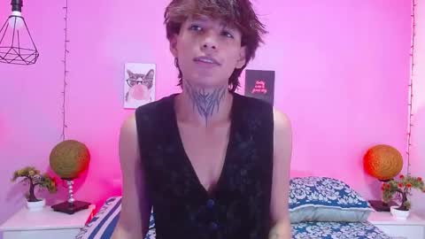 bellamy_094 online show from June 1, 2026, 1:02 pm