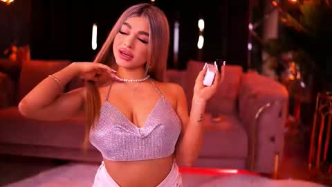 Bella online show from March 14, 2026, 7:08 pm