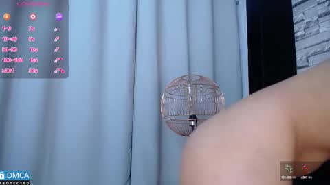   online show from March 12, 2025, 11:01 pm