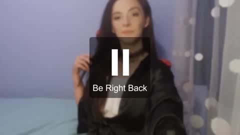 bellaqueen0701 online show from February 9, 2025, 2:28 am