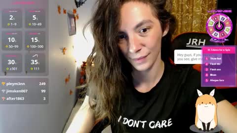 bellaqueen0701 online show from October 10, 2025, 7:13 pm