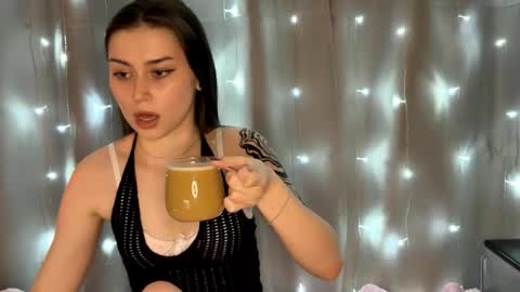 Daniela online show from February 27, 2026, 7:25 pm