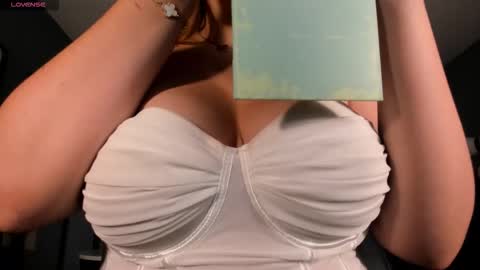  Bella Rose  online show from November 23, 2025, 5:51 am