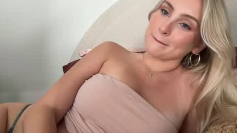Isabella Ryder online show from July 30, 2026, 10:20 pm