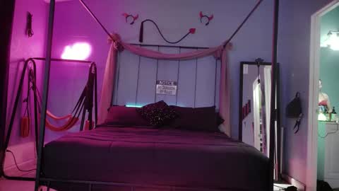 Bellaskeykeeper online show from April 12, 2026, 8:30 am