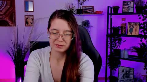 Snapshot of bellatrixllestrange chatting on January 23, 2025, 7:40 pm Bella. Ntmu online show from January 23, 2025, 7:40 pm