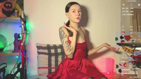 MY OLD PAGE IS NO LONGER. THIS IS MY NEW online show from December 17, 2025, 9:10 pm