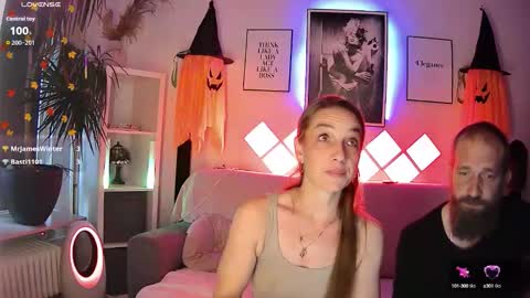 Snapshot of bellaxundxuwe chatting on October 13, 2025, 9:42 am Bella und Uwe online show from October 13, 2025, 9:42 am