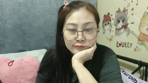 Bella online show from February 19, 2025, 11:17 am