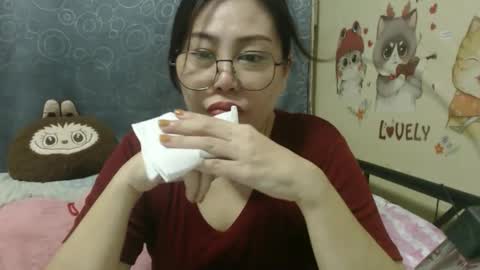 Bella online show from September 11, 2025, 5:57 pm