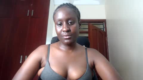 Snapshot of belle_estelles chatting on November 15, 2025, 12:19 am belle_estelles online show from November 15, 2025, 12:19 am