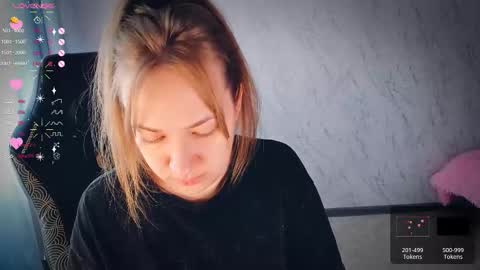 Your Annabelle Wolf  online show from October 7, 2025, 9:28 am