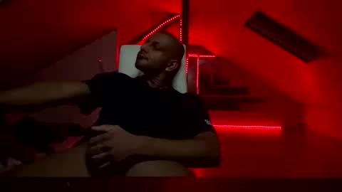 bello477192 online show from February 6, 2026, 6:33 pm