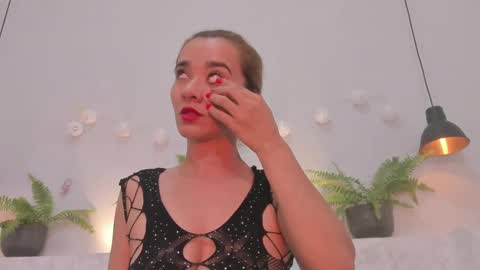 Snapshot of bellota_flak chatting on March 11, 2025, 6:43 am Bellota Flak online show from March 11, 2025, 6:43 am