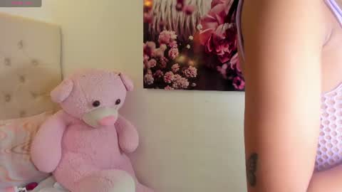 Snapshot of bellota_hil chatting on June 14, 2026, 2:24 am Bellota Hil online show from June 14, 2026, 2:24 am