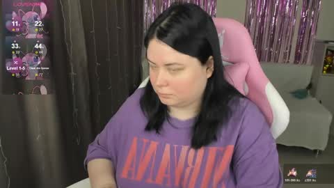 Snapshot of bellybooxo chatting on May 14, 2026, 8:10 am LinaBoo online show from May 14, 2026, 8:10 am