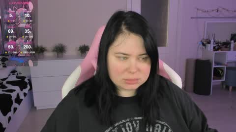 Snapshot of bellybooxo chatting on May 19, 2026, 8:31 am LinaBoo online show from May 19, 2026, 8:31 am