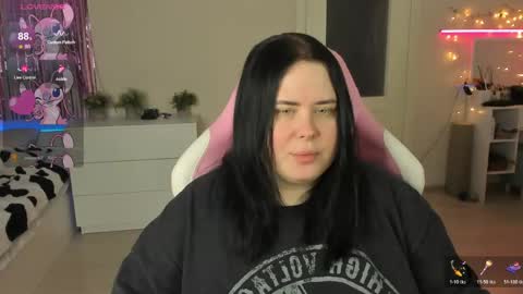 Snapshot of bellybooxo chatting on June 3, 2026, 10:29 am LinaBoo online show from June 3, 2026, 10:29 am
