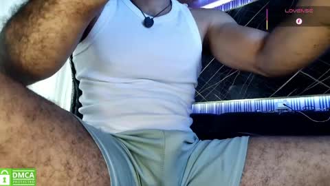 Snapshot of ben_blaze chatting on June 7, 2026, 3:32 am BEN online show from June 7, 2026, 3:32 am