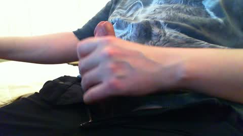 benafleck1 online show from January 18, 2025, 7:28 am