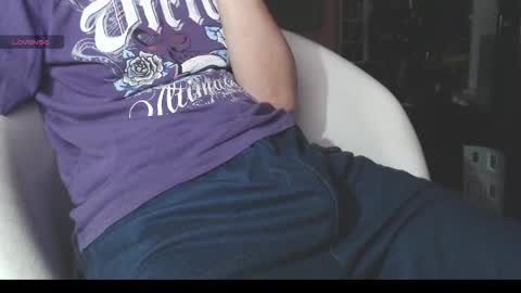 Snapshot of benijamin chatting on March 8, 2026, 9:40 pm benijamin online show from March 8, 2026, 9:40 pm