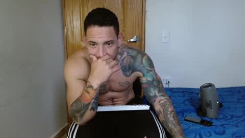 benjamin_isaac online show from January 3, 2025, 10:08 pm