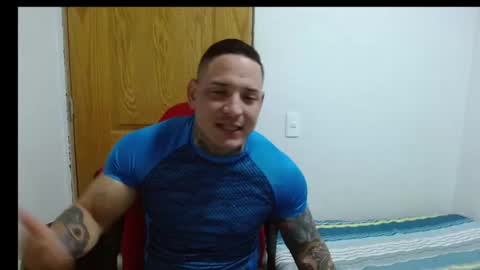 benjamin_isaac online show from November 15, 2025, 11:10 pm