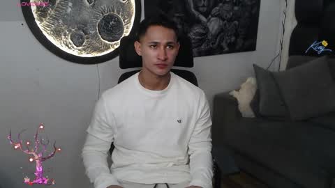 Snapshot of benjamincooperk1 chatting on April 25, 2026, 7:44 am benjamincooperk online show from April 25, 2026, 7:44 am