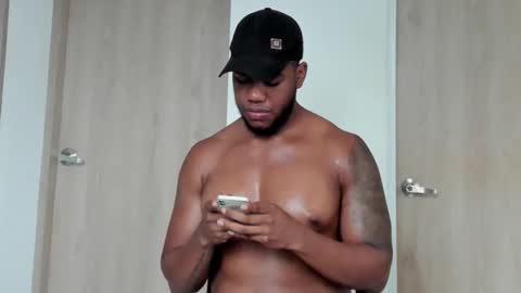Snapshot of benjaminsr chatting on May 16, 2026, 10:08 pm BEJAMIN online show from May 16, 2026, 10:08 pm