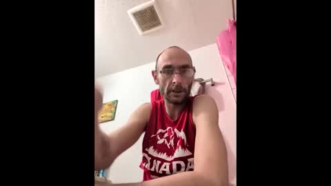 Snapshot of bennyboy819262421 chatting on June 2, 2026, 2:13 am bennyboy819262421 online show from June 2, 2026, 2:13 am