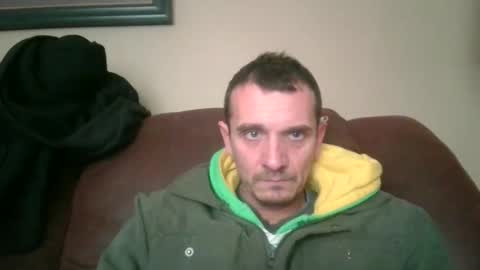 benny and innocentvixon online show from November 26, 2025, 7:37 pm