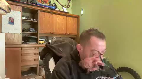 benochau online show from March 27, 2026, 9:10 am